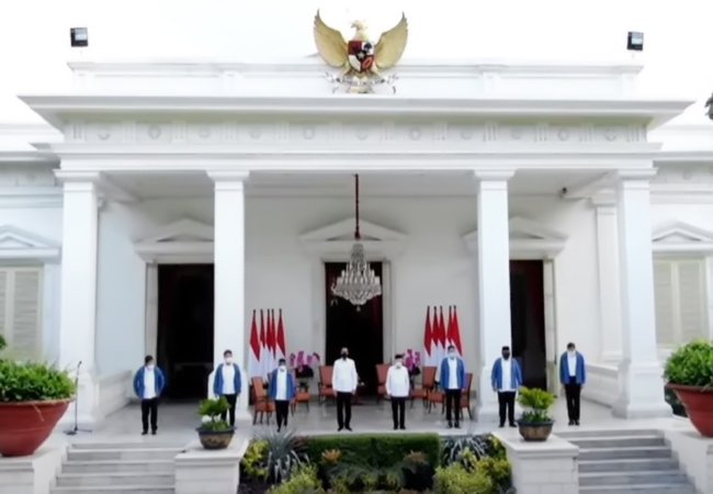 Ada Tri Rismaharini dan Sandiaga Uno, Inilah Enam Calon Menteri Kabinet Indonesia Maju