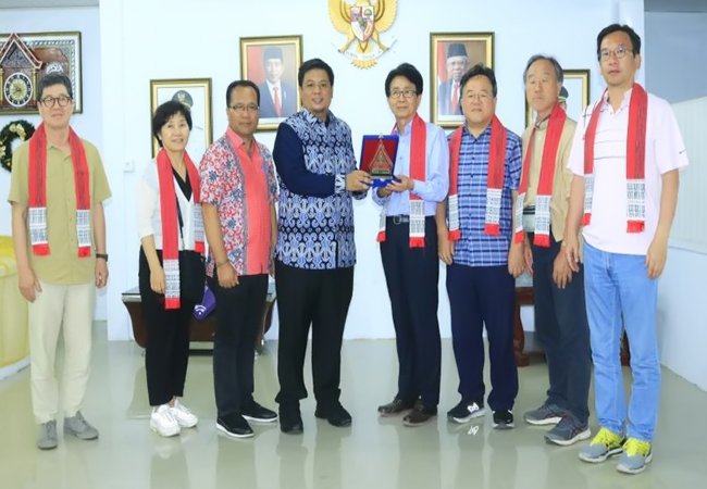 Kunjungi Samosir, KIFA Jalin Pengembangan Agrowisata Kopi