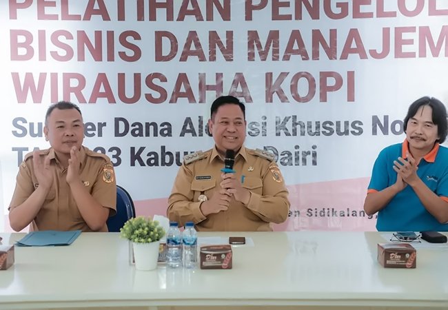 366690577_609104224701718_5993665541448154988_n Bupati Dairi Harapkan Produk UMKM Bisa Tembus Sarinah Jakarta