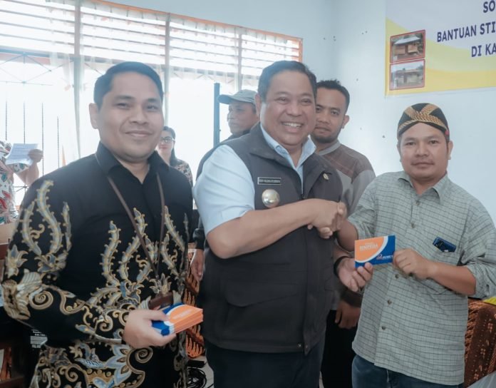380352836_631612175784256_2752298284093483763_n Sosialisasi Bedah Rumah 100 Unit, Bupati Dairi: Pemerintah Berupaya Beri Perhatian ke Masyarakat