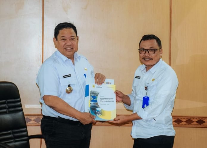 Terima Hasil Riset RPJPD Fisipol UGM 2005-2025, Bupati Dairi: Perlu Kerja Keras