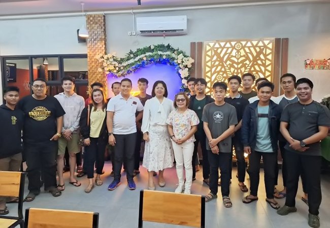 Calon-DPD-RI-Dr-Badikenita-Sitepu-SE-SH-M-Si-Dorong-Desa-Bawamatluo-Jadi-World-Heritage-UNESCO Anggota DPD RI Dr Badikenita Sitepu Dorong Desa Bawamatluo Jadi World Heritage UNESCO