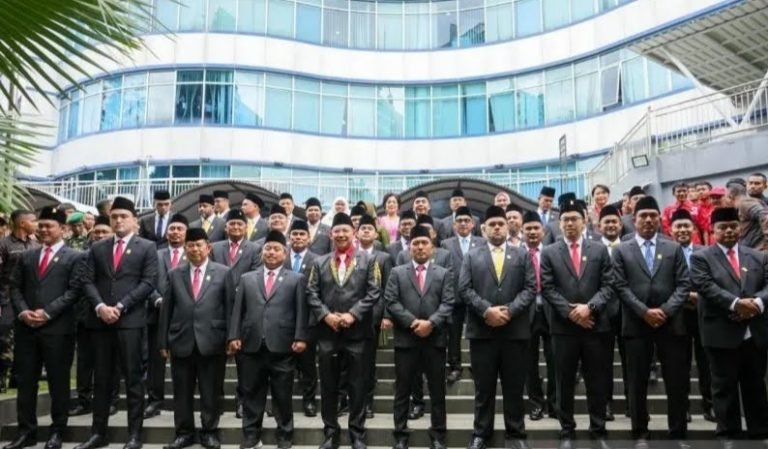 50 Anggota DPRD Medan terpilih Periode 2024-2029 Resmi Dilantik, Berikut Nama – Namanya