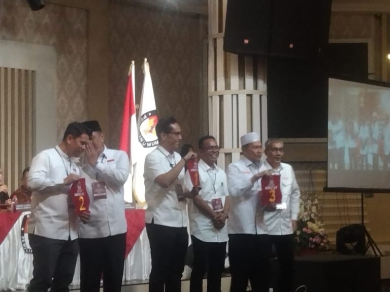KPU Kota Medan Resmi Menetapkan Nomor Paslon Peserta Pilkada 2024