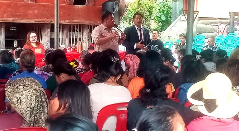 Warga Desa Hutanamora Sambut  Paslon “Energi Baru”