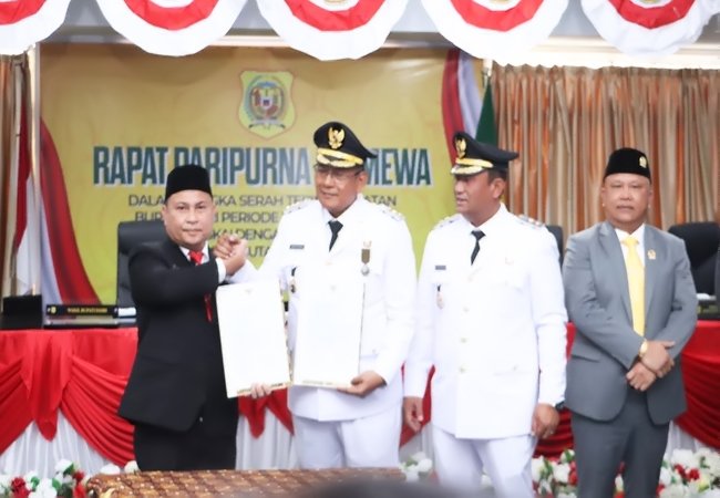 Bupati Dairi Sampaikan Pidato Perdana Pada Rapat Paripurna Istimewa DPRD