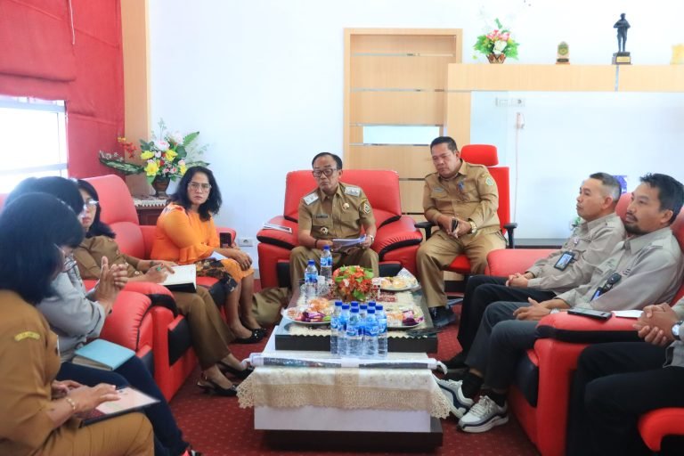 Wakil Bupati Samosir Terima Audiensi BP Toba Caldera UNESCO Global Geopark.