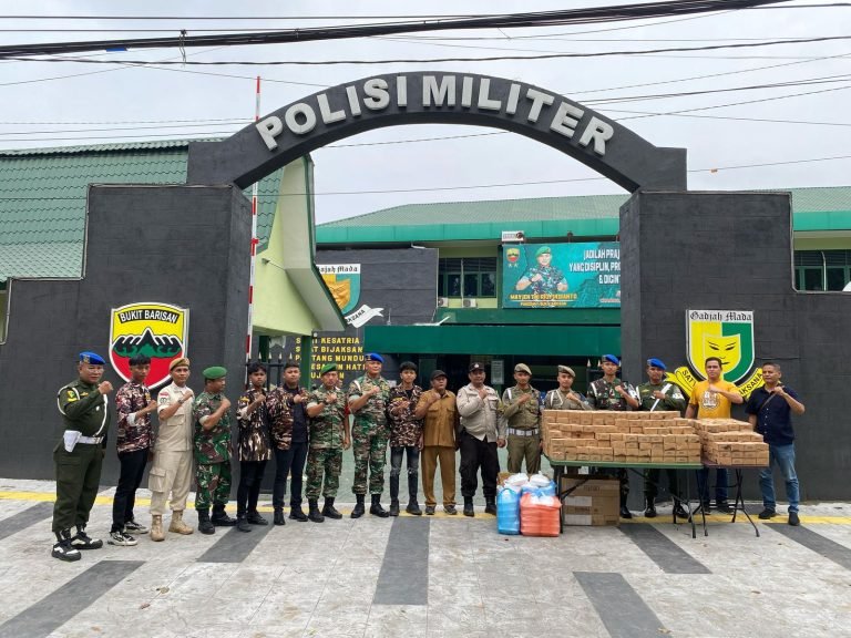 Sebulan Berbagi, Denpom I/5 Medan Tutup Kegiatan Pembagian Takjil dengan Penuh Haru