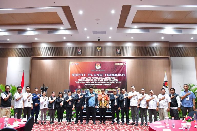 Pasca Putusan MK, Vandiko – Ariston Resmi Ditetapkan Sebagai Bupati dan Wakil Bupati Samosir Terpilih Periode 2025–2030