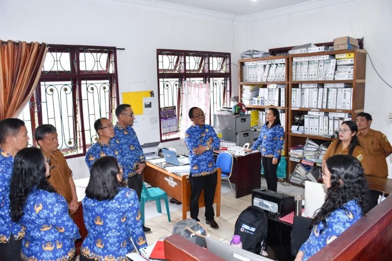 Tingkatkan Fungsi Pengawasan, Wabup Sidak Sejumlah OPD