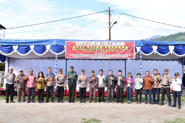 Bupati Samosir Ikuti Apel Gelar Pasukan Operasi Ketupat Toba 2025