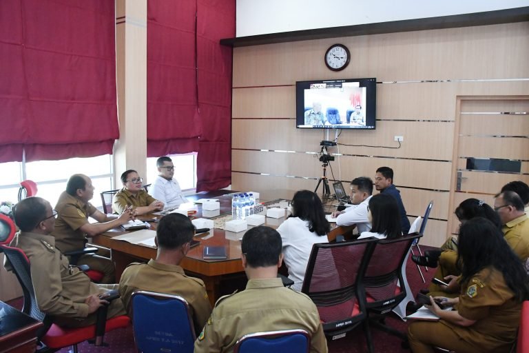 Wakil Bupati Samosir Terima Tim BPK untuk Pemeriksaan Terperinci LKPD 2024.
