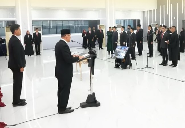 Wamen ATR/Waka BPN Lantik 78 Pejabat Fungsional, Dorong Kinerja Profesional Dan Berintegritas