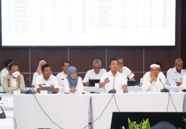 Menteri ATR/BPN Nusron Dorong HPL di Sempadan Sungai Jawa Barat