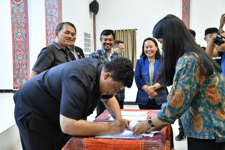 DPRD dan Pemkab Samosir Sepakati APBD 2026 Sebesar Rp777 Miliar