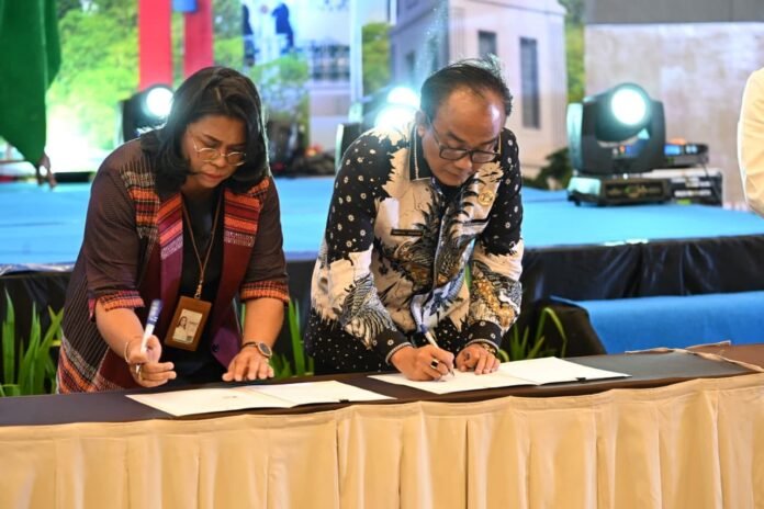 Wabup Samosir Teken MoU DTSEN, Perkuat Akurasi Data untuk Program Sosial dan Pembangunan Daerah
